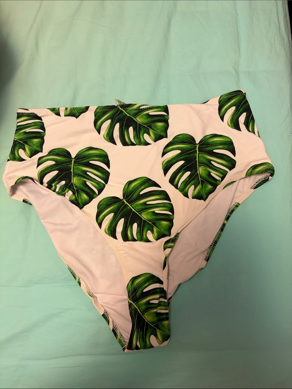 Cupshe White Bikini Bottoms with Green Tropical Leaf Print